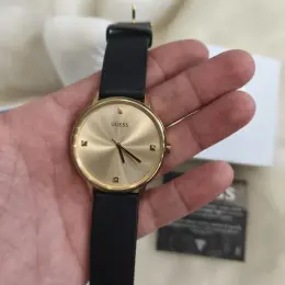 Guess Женские часы с бриллиантом