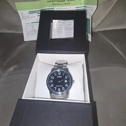 Чоловічий годинник Casio MTP-V002D-1BUDF