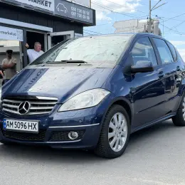 Mercedes-Benz A-Class W169 (FL) 2009 Бензин 1.7 л Варіатор Передній Синій