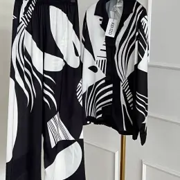 Костюм KENZO из сатина