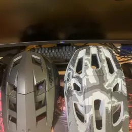 Шолом Batfox