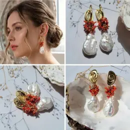 Сережки "Середземномор'я" з натуральними коралами та барочними перлинами