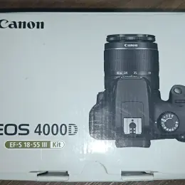 Фотоаппарат Canon EOS 4000D EF-S 18-55 III Kit