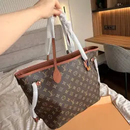 Сумка Louis Vuitton Шопер