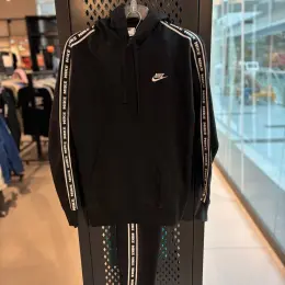 Спортивный костюм Nike на флисе