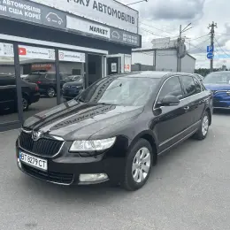 Skoda Superb II покоління 2012 Бензин 1.8 л. Коричневий