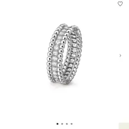 Van Cleef & Arpels Perlée diamonds ring, 1 row, 18K white gold, 0.68ct E/VVS1 diamonds, size 17.5