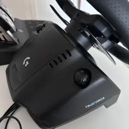 Ігрове кермо Logitech G923 для ПК, PlayStation 4, PlayStation 5