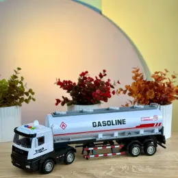 Іграшкова автоцистерна D 2521, масштаб 1:16