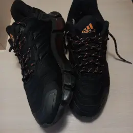Кросівки Adidas осінь/зима, розмір 38