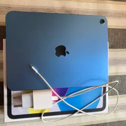 Планшет Apple iPad 10 128GB