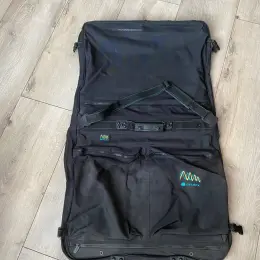 Портплед Delsey для одежды