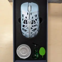 Ігрова магнієва миша WLMouse The Swords 47г, PixArt PAW3950HS, 8K Wireless