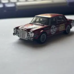 Hot Wheels Mercedes 300 SEL 6.8