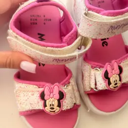 Босоножки Minnie Mouse светящиеся