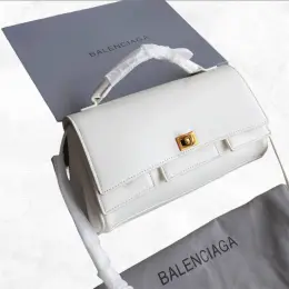 Balenciaga Bag біла 26/15