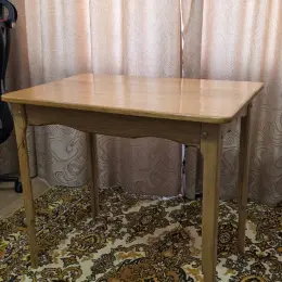 Стіл з натурального ясеня, ручна робота, 60x90 см
