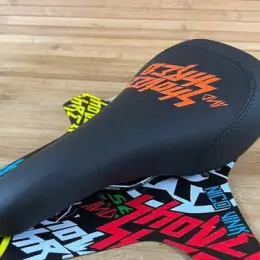 Сідло Nico Vink Shovel and Shred