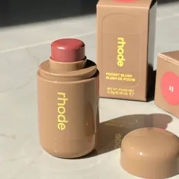 Кремові рум'яна Rhode Pocket Blush відтінок Tan Line 5.3g
