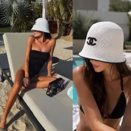Панама в стиле Chanel белая