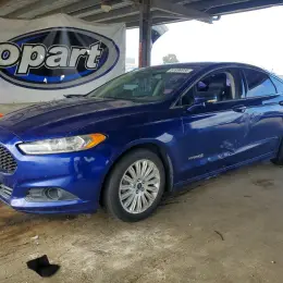 Ford Fusion SE Hybrid 2016