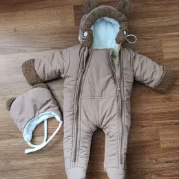Зимний комбинезон для новорожденных 0-3 мес.