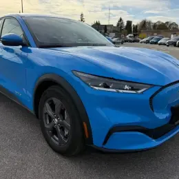 Ford Mustang Mach-E Електро 2022 Синій