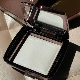 Пудра Hourglass Ambient Lighting Powder Ethereal Light 10g