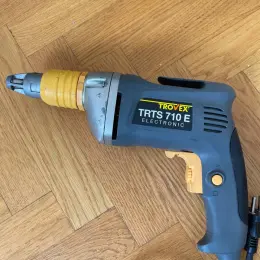 Дрель TROVEX TRTS 710 E