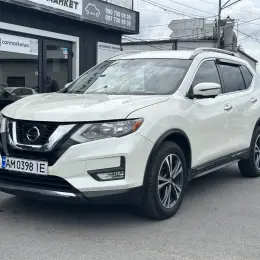Nissan Rogue 2017 Бензин 2.5л Автомат Передній Білий