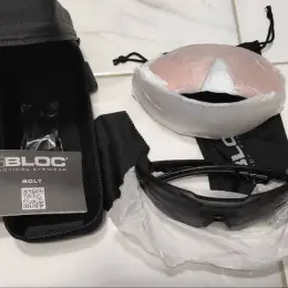 Тактичне спорядження: шоломи, РПС, підсумки, окуляри Bloc Tactical