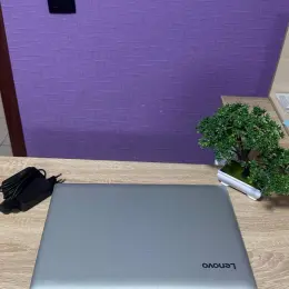 Ноутбук Lenovo для офисной работы