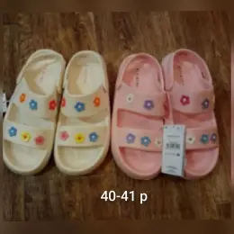 Жіноче взуття розмір 40-41