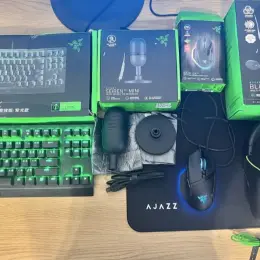 Ігровий набір Razer BlackWidow X Tenkeyless, Basilisk V3, BlackShark V2 X, Seiren V3 Mini