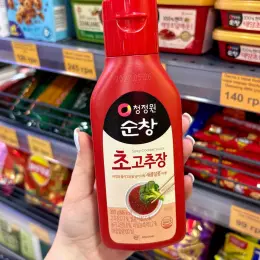Паста з соєвих бобів та червоного перцю з оцтом Gochujang Daesang 300г (гостра)
