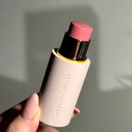 Румяна Westman Atelier Baby Cheeks Lip + Cheek Cream Blush Stick оттенок Petal 6 г
