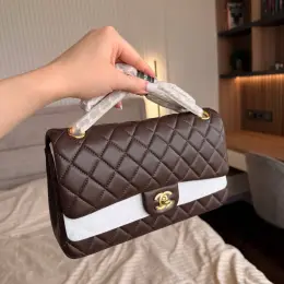 Сумка Chanel коричневая