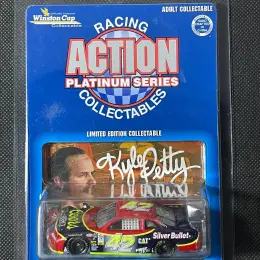 Pontiac Grand Prix #42 Kyle Petty Racing Action Platinum Series Collectible