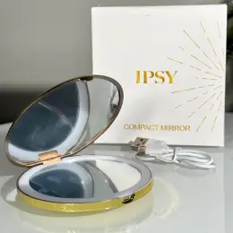 Компактное LED-зеркало Ipsy LED Compact Mirror