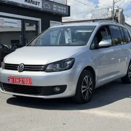 Volkswagen Touran 2012 1.2 Бензин Сірий