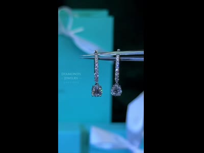 Серьги Tiffany & Co. с бриллиантами 2.45ct из золота 18К