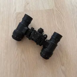 Прилад нічного бачення Opfor alpha NVG EOP Photonis Echo+