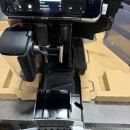 Кавомашина Philips LatteGo 5547