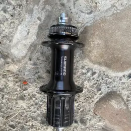 Задня втулка Shimano Deore, задній перемикач Shimano Deore, ротор Center Lock 160 мм
