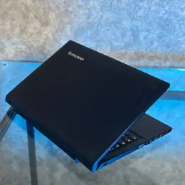 Ноутбук Lenovo 80ES Intel Celeron N2840 8GB RAM HDD 300GB 15.6”