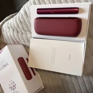 IQOS ILUMA, в рожевому кольорі