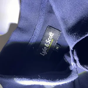 Lyle&Scott , розмір М