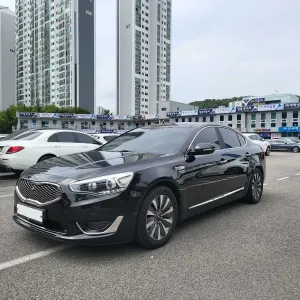 Kia K7 2015, 2.5 Hybrid, седан з низькою витратою палива з Кореї