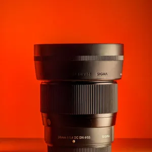 Об'єктив Sigma 56mm f/1.4 DC DN  для Fujifilm X