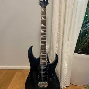 ibanez grg170dx H-S-H indonesia 2006 без дефектов +новый тюнер, отличное состояние.